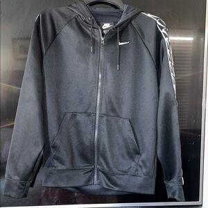 Nike Men's Black Jacket with White Pattern